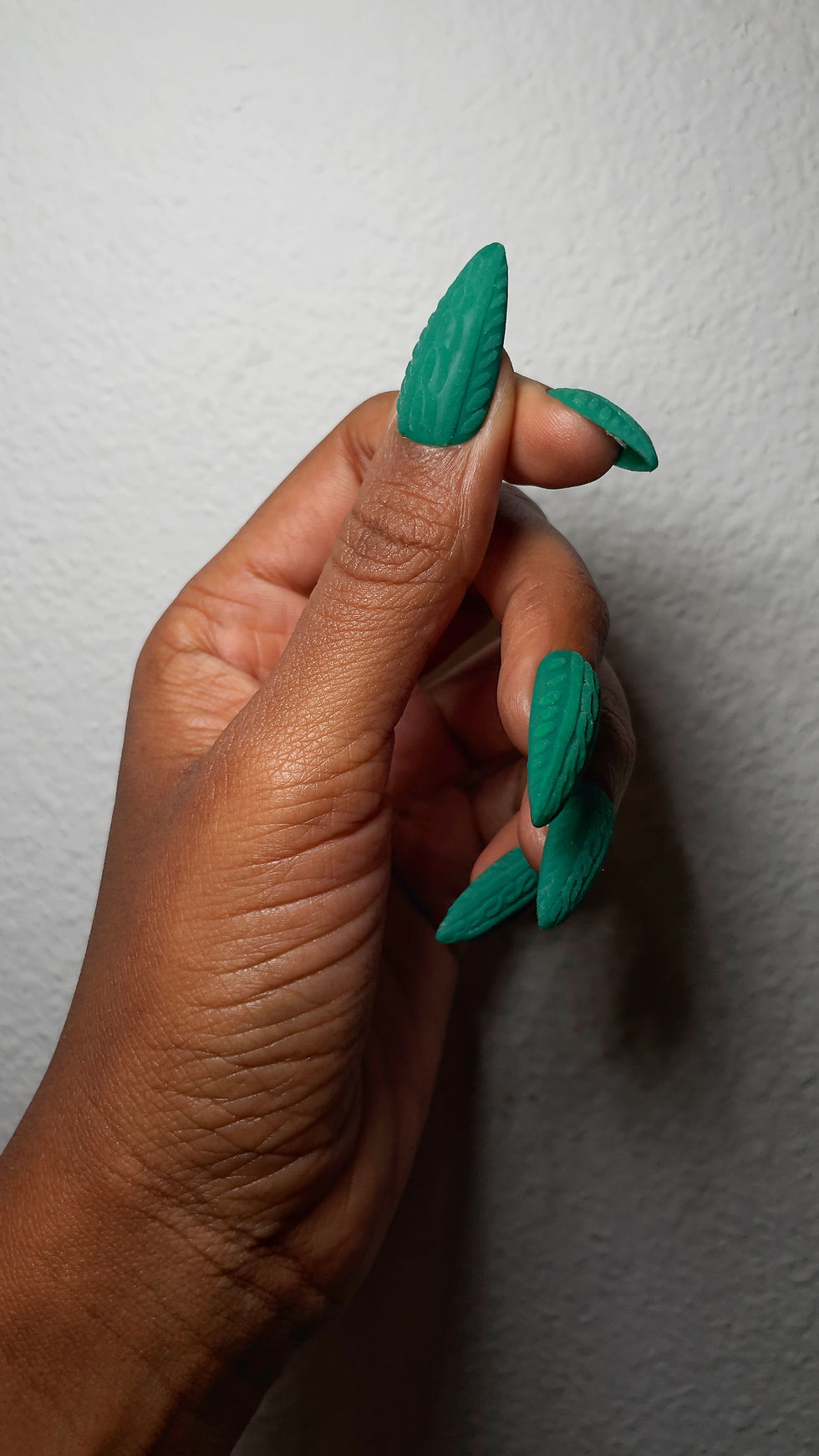 Thumbnail: Green Sweater Nails