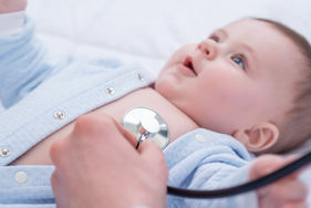 baby being monitored by physio courchevel