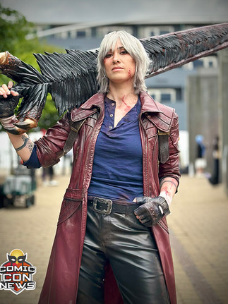 Dante cosplay from DMC at MCM London Comic Con 2025