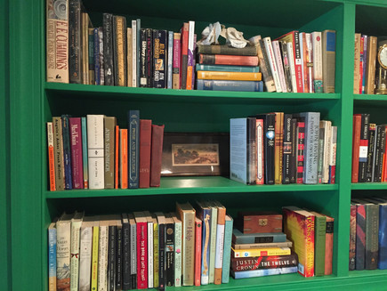 Built in bookshelf