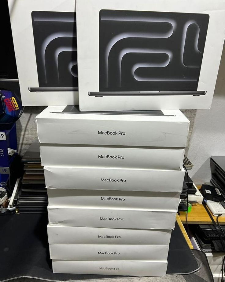 Mac book pallets