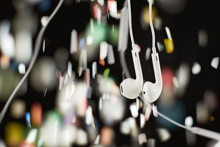 Kopfhörer Konfetti  Produktfotografie