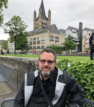 Christopher Graves, tour guide