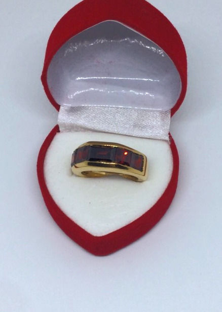 Miniature : Bague plaqué or rubis 