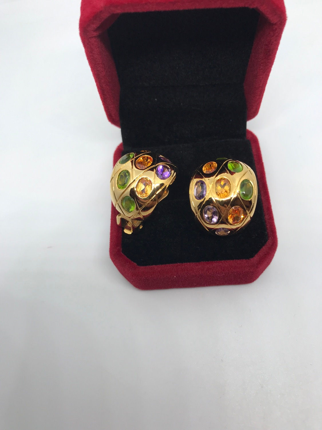 Boucles d’oreilles sertie cabochon clips