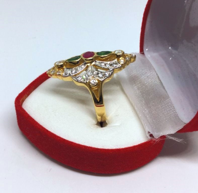 Miniature : Bague plaquée or marquise émeraude rubis