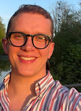 Responsable des relations publiques