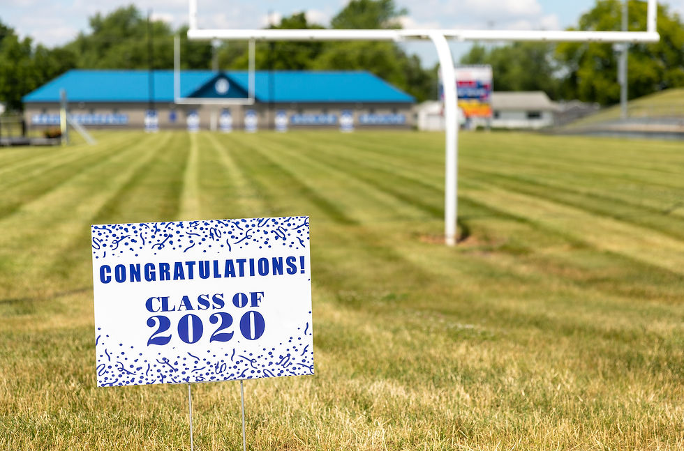 Graduation lawn signs, banners, and yard signs