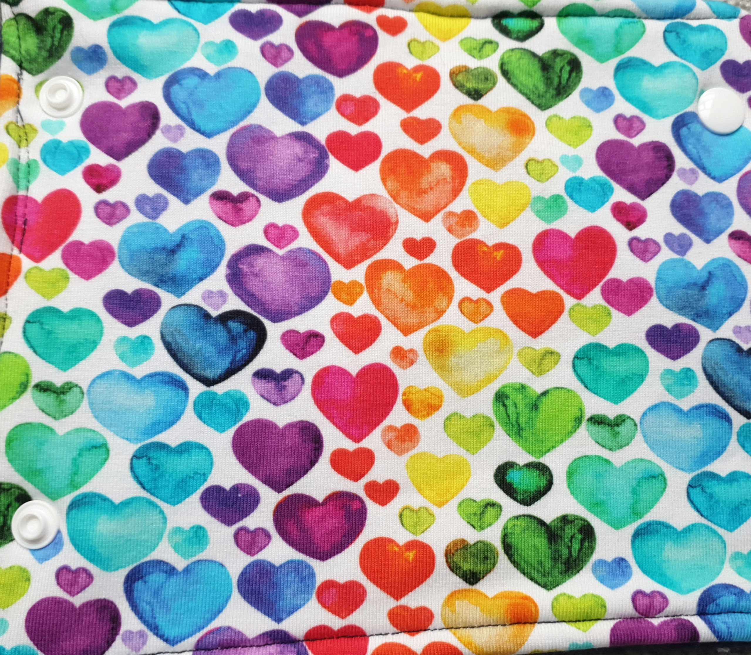 Rainbow heart Ergo omni 360 Dribble bib set