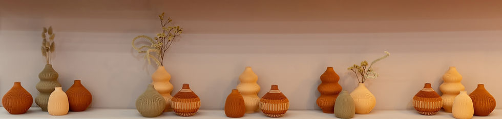תמונה ממוזערת: Mini Vases – 'Lumina Terra' Collection