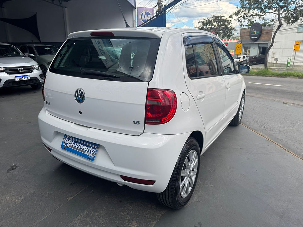 Miniatura: VOLKSWAGEN FOX 1.6TREND GII - 2014