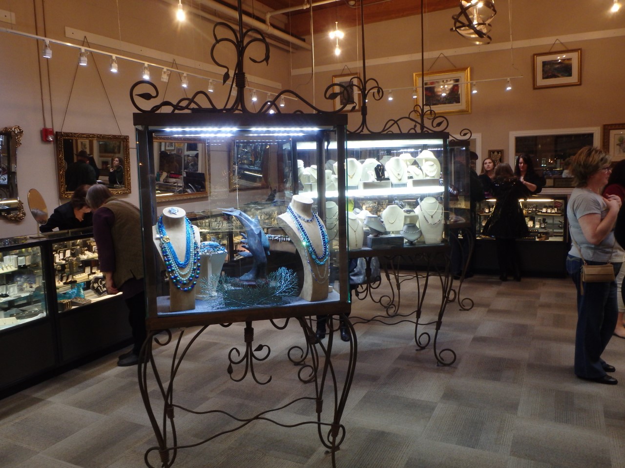 Lizzy's Jewelry & Marysville Pawn 3606575276 Cash for Gold & Silver