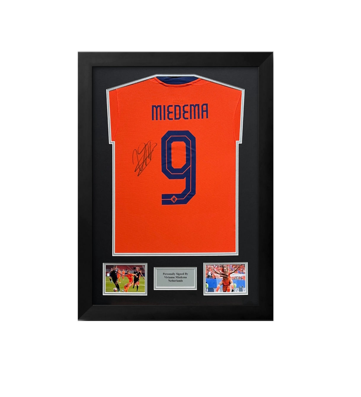 Signed Vivianne Miedema Netherlands shirt 