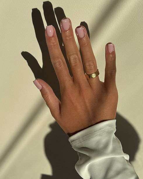 nude-nails.jpg