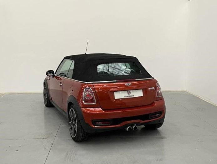 Miniature : MINI COOPER S CABRIOLET PACKRED HOT CHILI