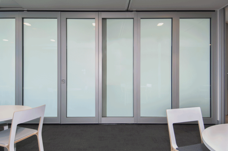 bifolding-doors-switchglass-operable-wal