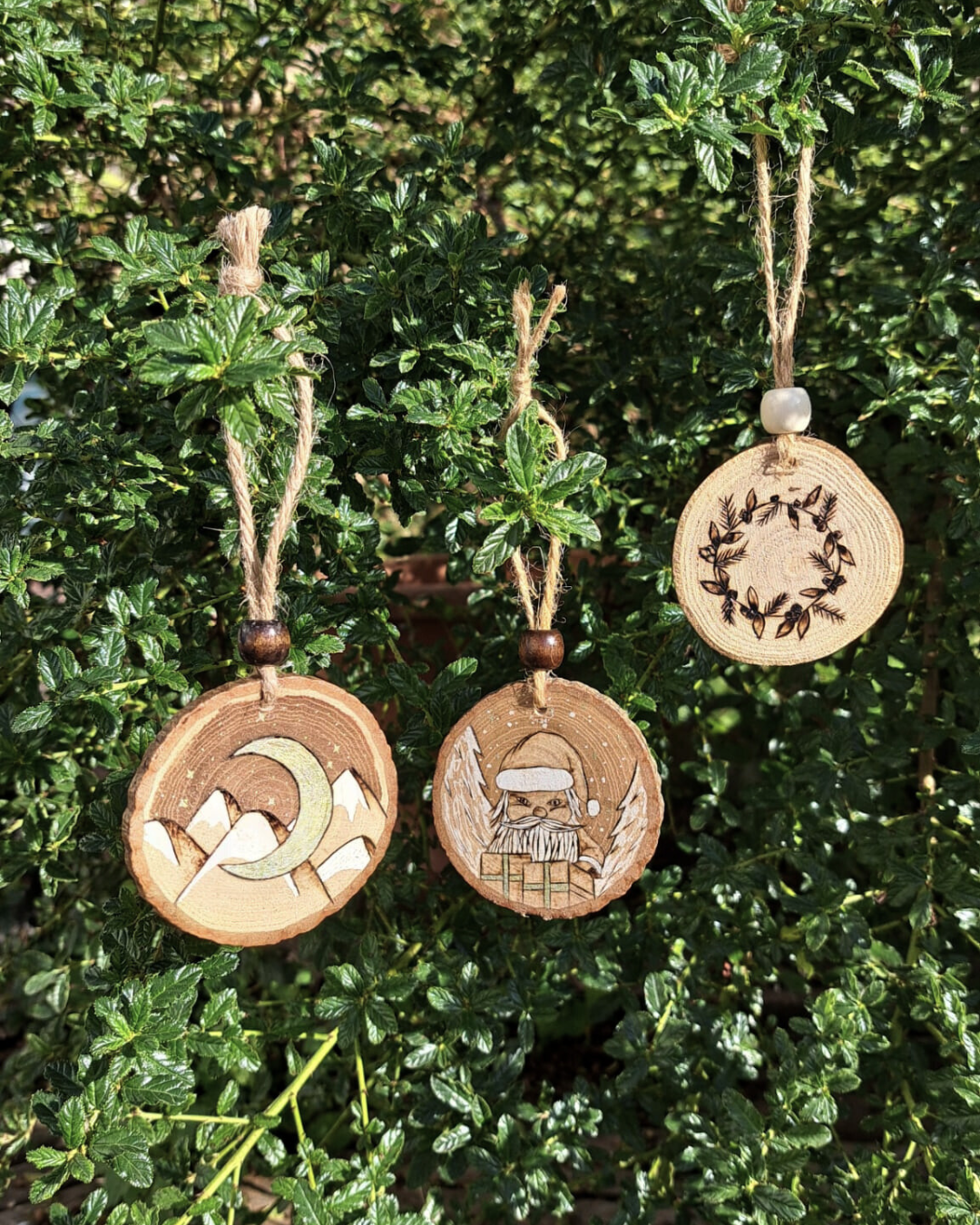 Décos de sapin de Noël pyrogravées