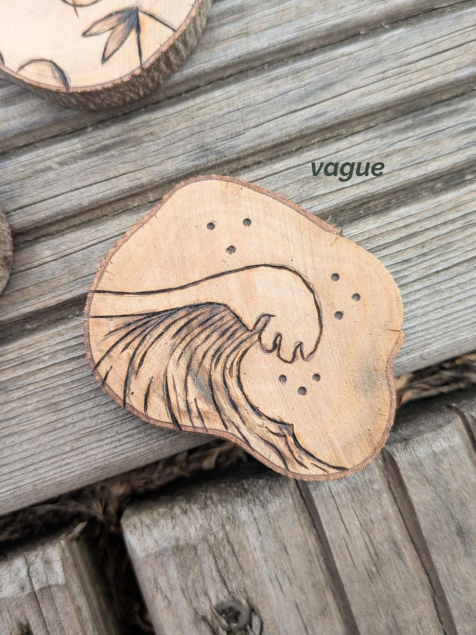 Miniature : Magnets en bois pyrogravée