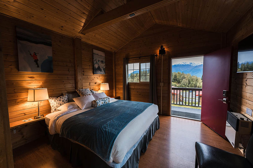 alaska lodging in knik river valley