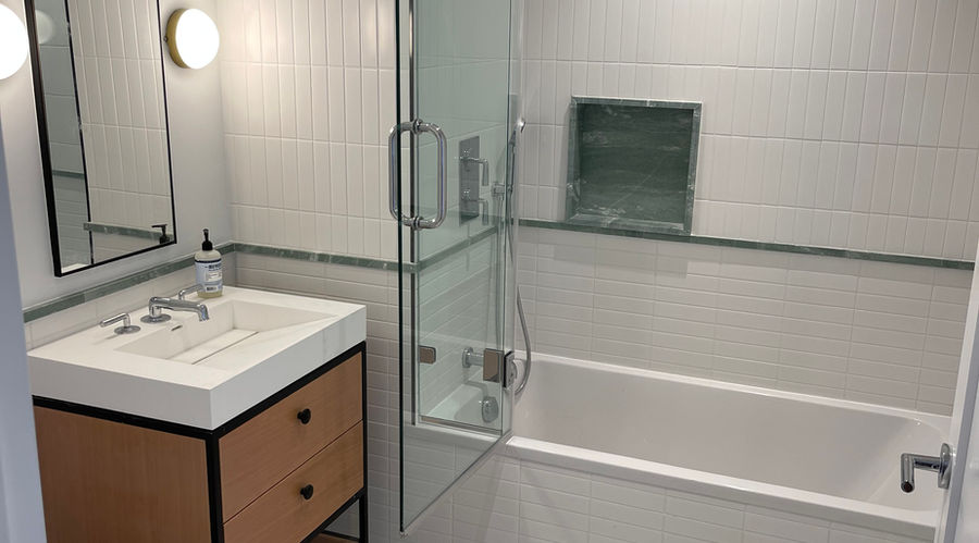 bathroom3.jpg