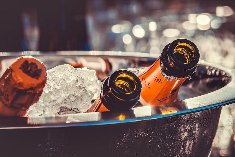 champagne-g033a2eb3a_1920.jpg