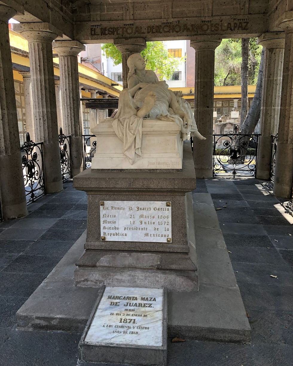 Tumba Benito Juárez