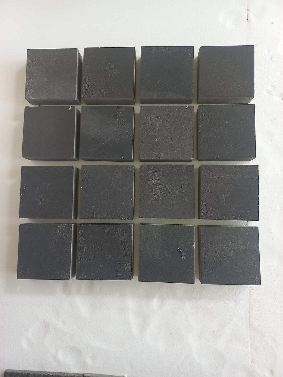 Basalt block paving 10x10x5cm. Black colour paving blocks.