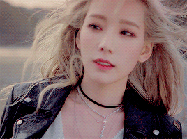 SHzD.gif
