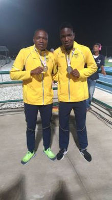 MEDALLAS DE ORO Y PLATA PARA DEPORTISTAS COMFENALCO