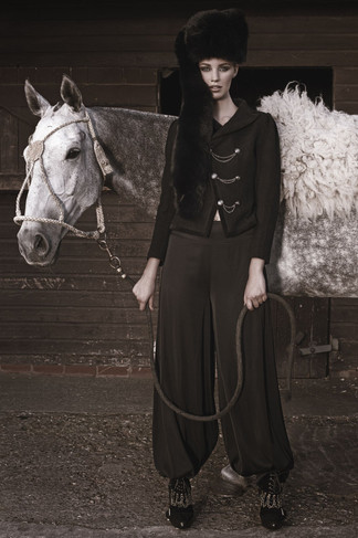 equestrian-white-horse-mongolian-hat-mil
