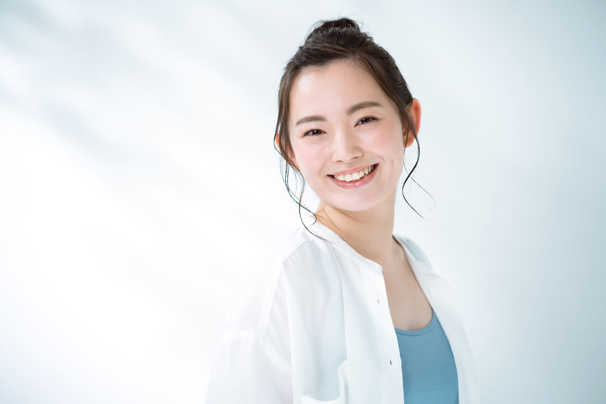 笑顔の素敵な女性