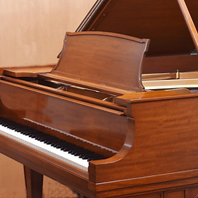 レトロなピアノ