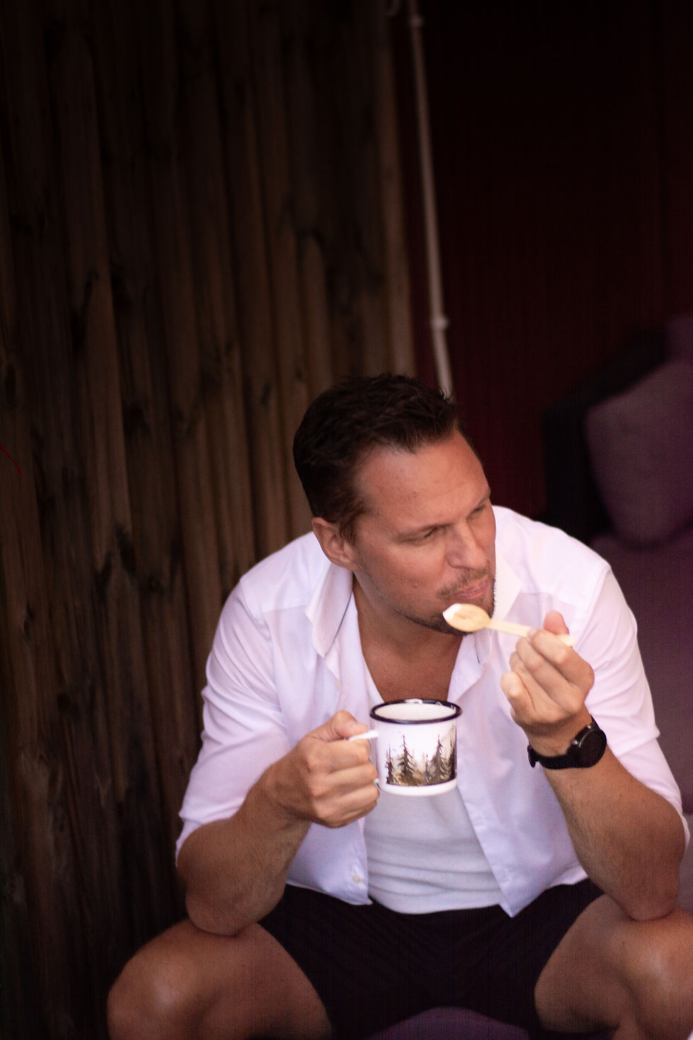 Miniatyrbild: Emaljmugg -Jätten och barnet