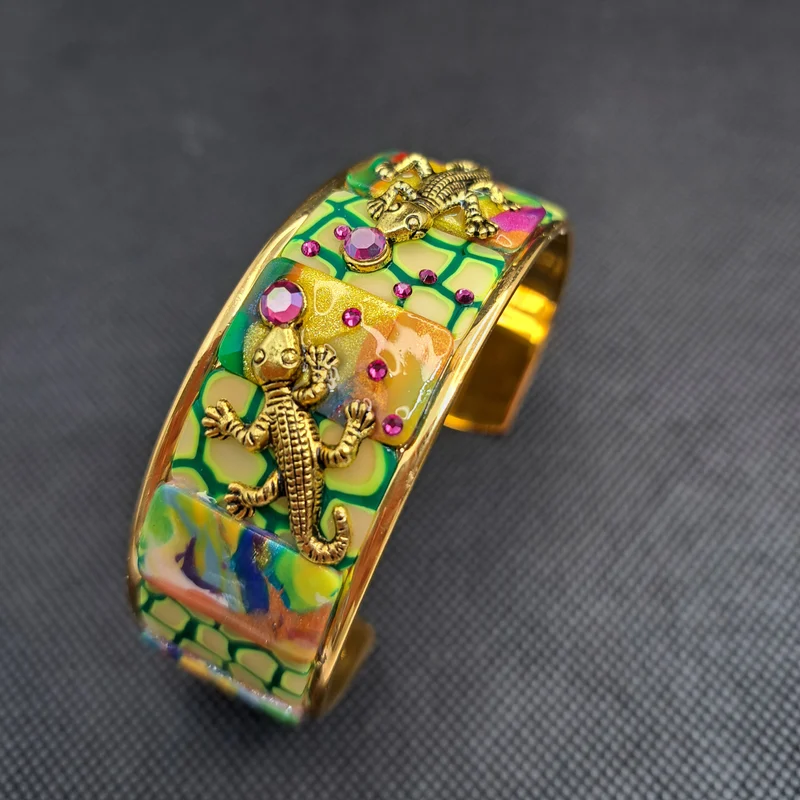 Miniaturbild: Stronger Together / Bracelet Cuff