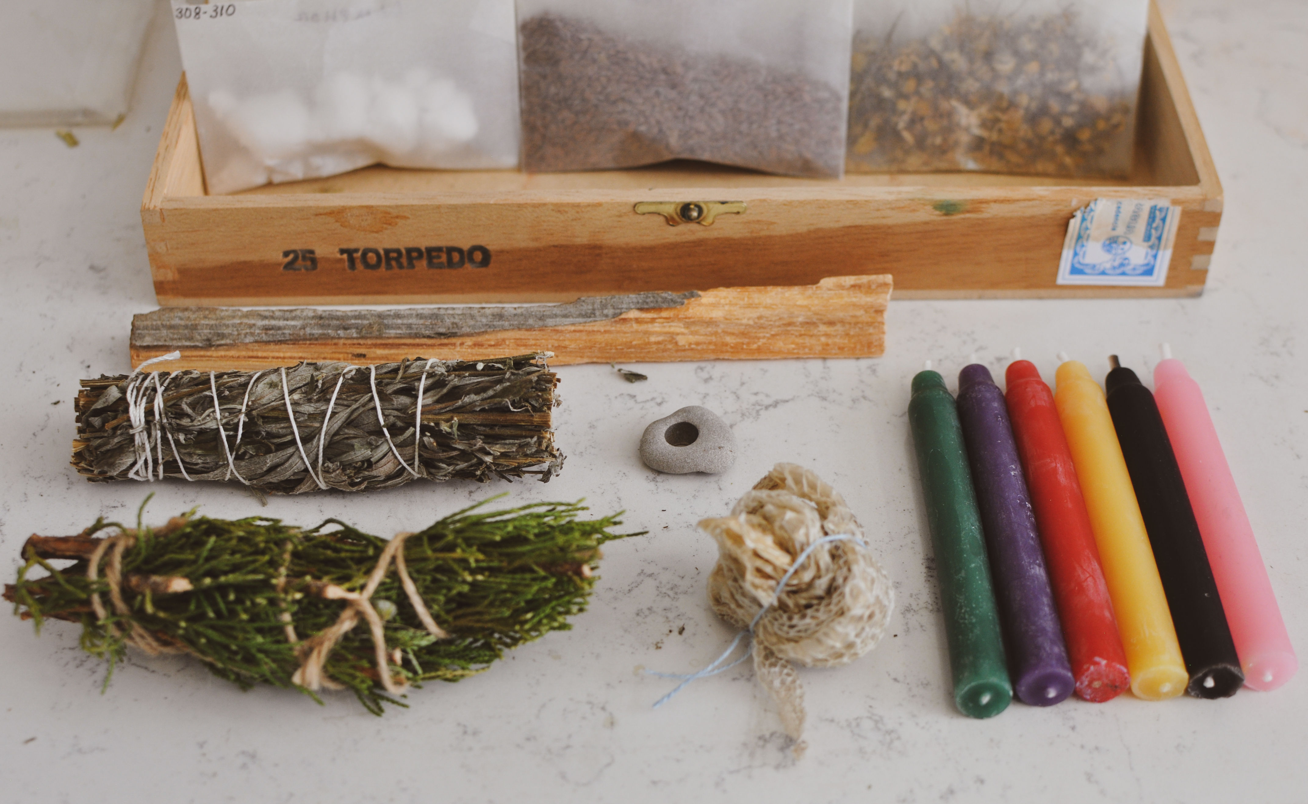 Lövjeri Trollbox: Herbal Witchcraft Kit