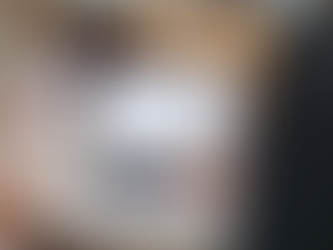 Symbolbild für Mitarbeiter-Onboarding: strukturierte Einarbeitung, Mentoring, soziale Integration und erfolgreiche Probezeit für neue Teammitglieder