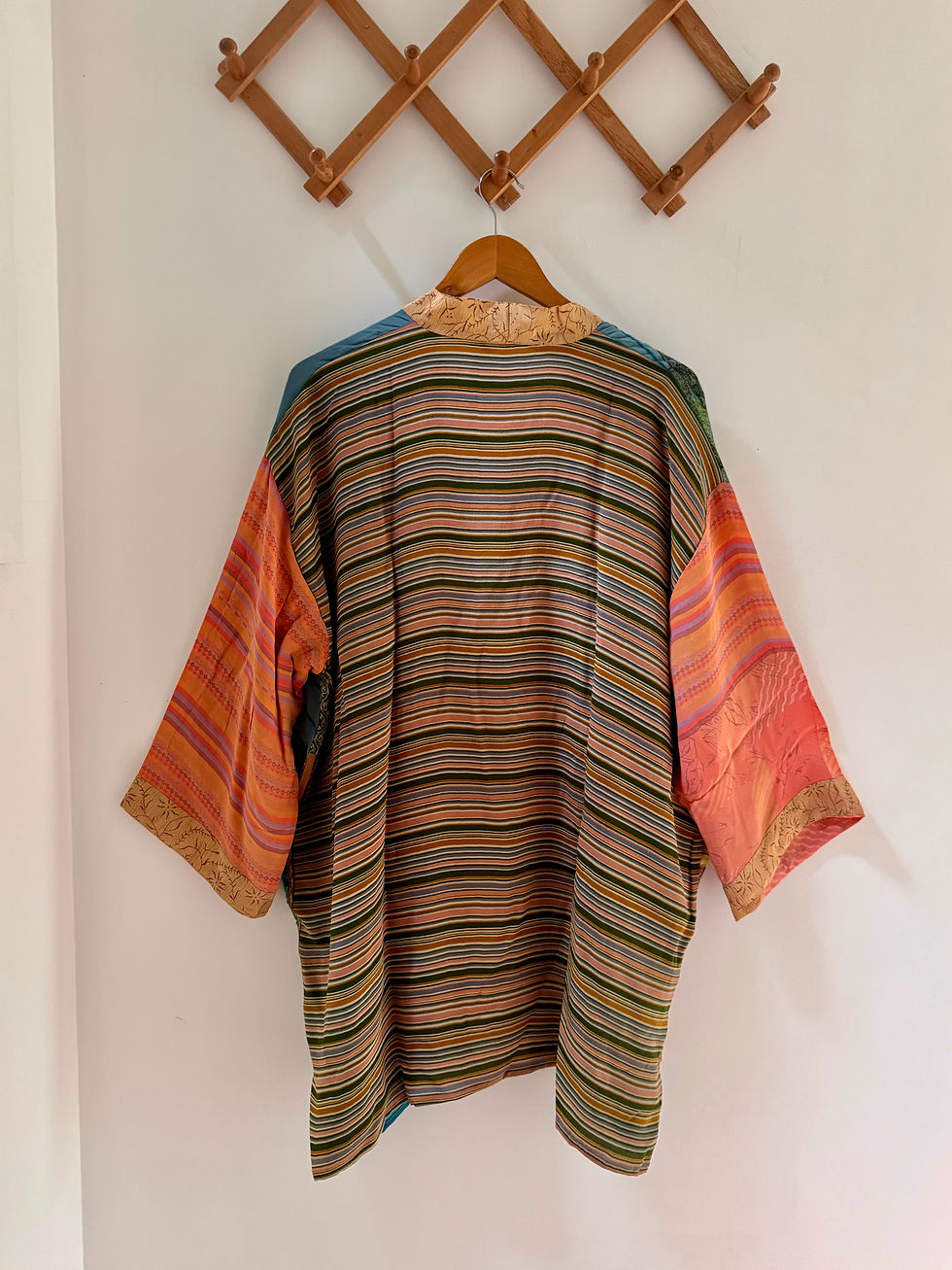 Thumbnail: RANI Robe - Crepe Silk  