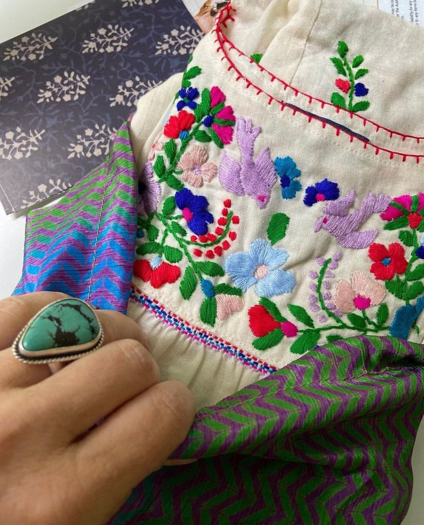 Thumbnail: FRIDA FOLK BLOUSE 