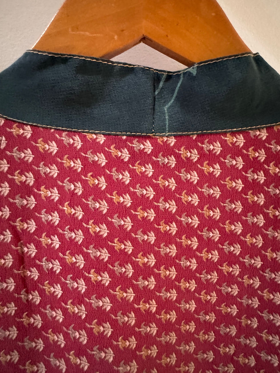 Thumbnail: RANI Robe - Crepe Silk  