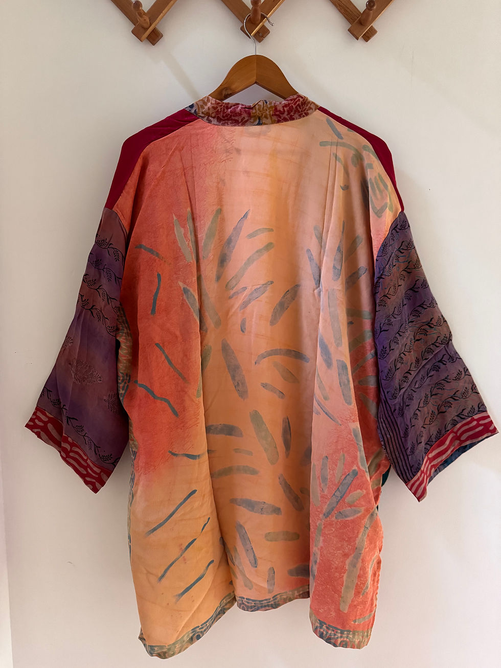 Thumbnail: RANI Robe - Crepe Silk  