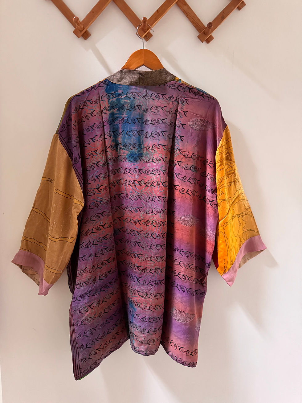Thumbnail: RANI Robe - Crepe Silk **small ladders 1 sleeve**