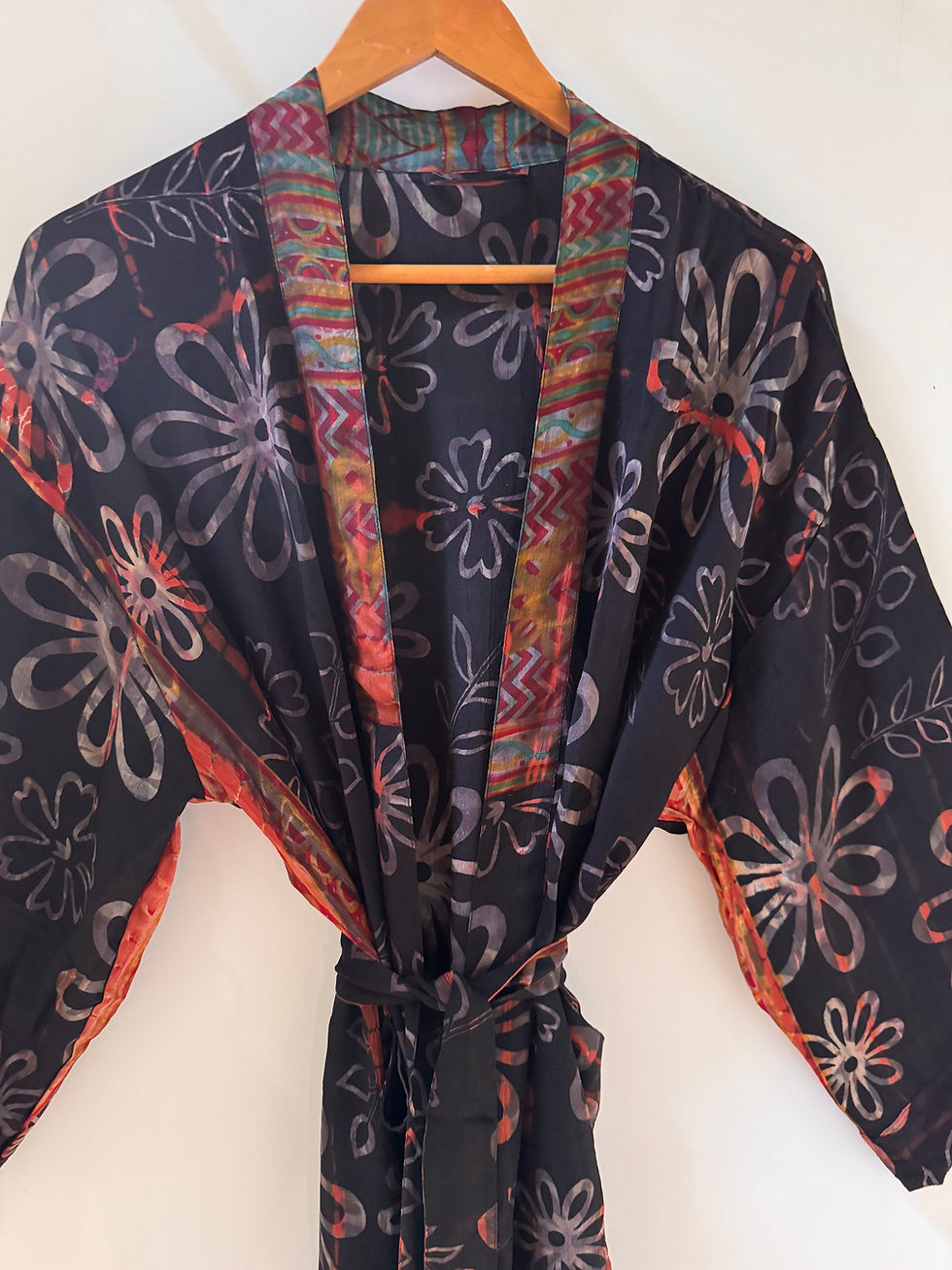 Thumbnail: RANI Robe - Crepe Silk 