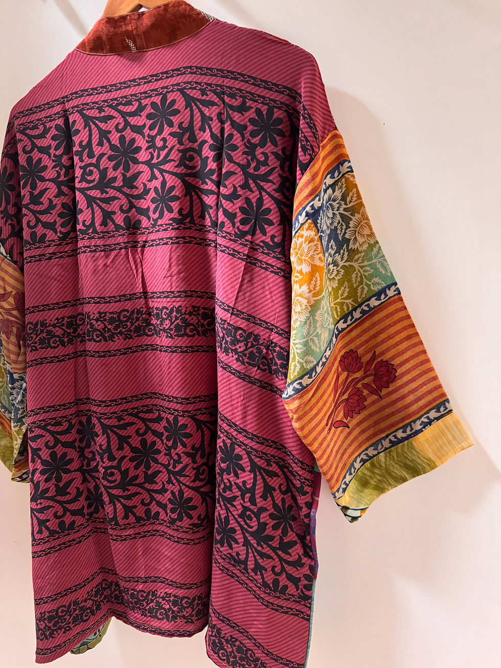 Thumbnail: RANI Robe - Crepe Silk  