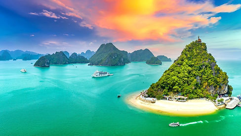 Featured-image-Halong-Bay-Vietnam-1244x700.jpg