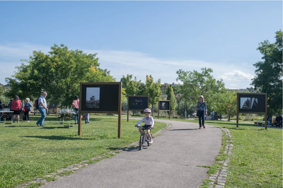 Exposition # Metz Photo 10.1