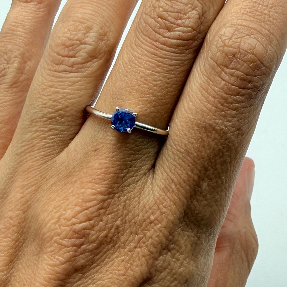 Claw Set Round Tanzanite Ring