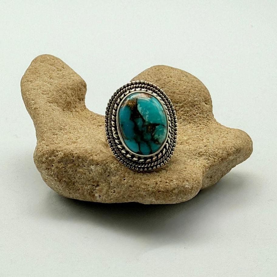 Oval Turquoise Ring with Rope Frame