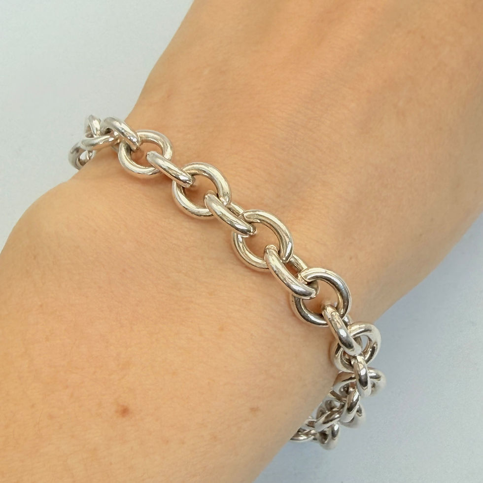 T-Bar Oval Link Bracelet