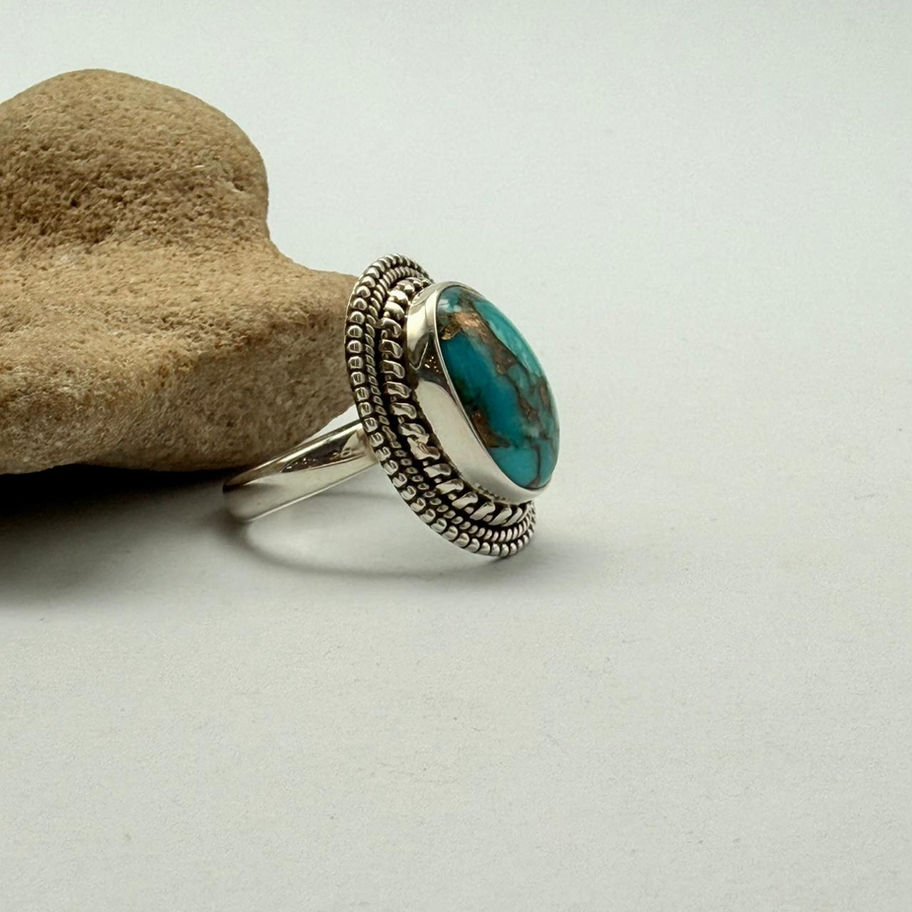 Oval Turquoise Ring with Rope Frame
