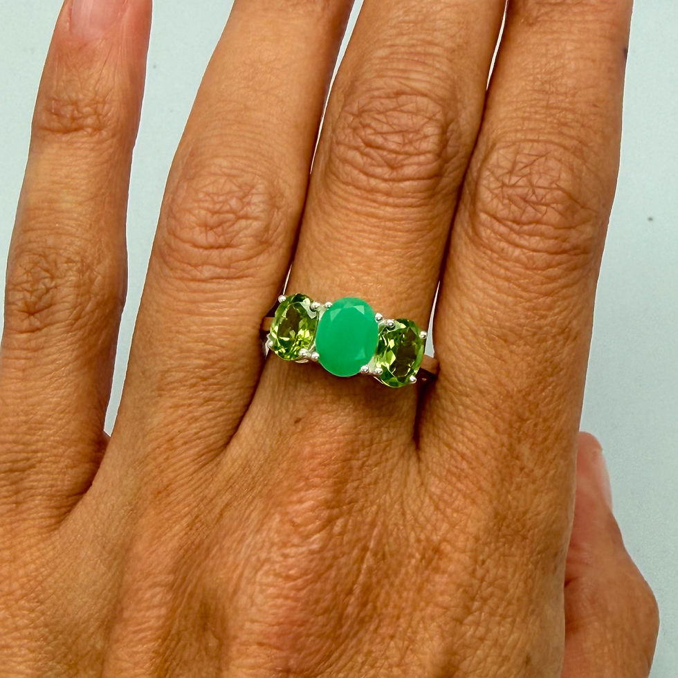 Chrysoprase and Peridot Claw Set Ring